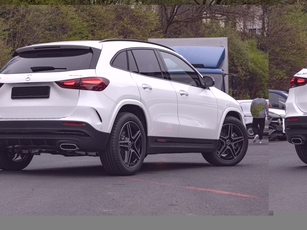 Mercedes-Benz GLA 250