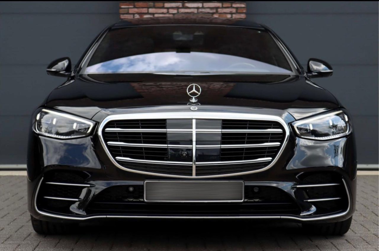 Mercedes-Benz S580