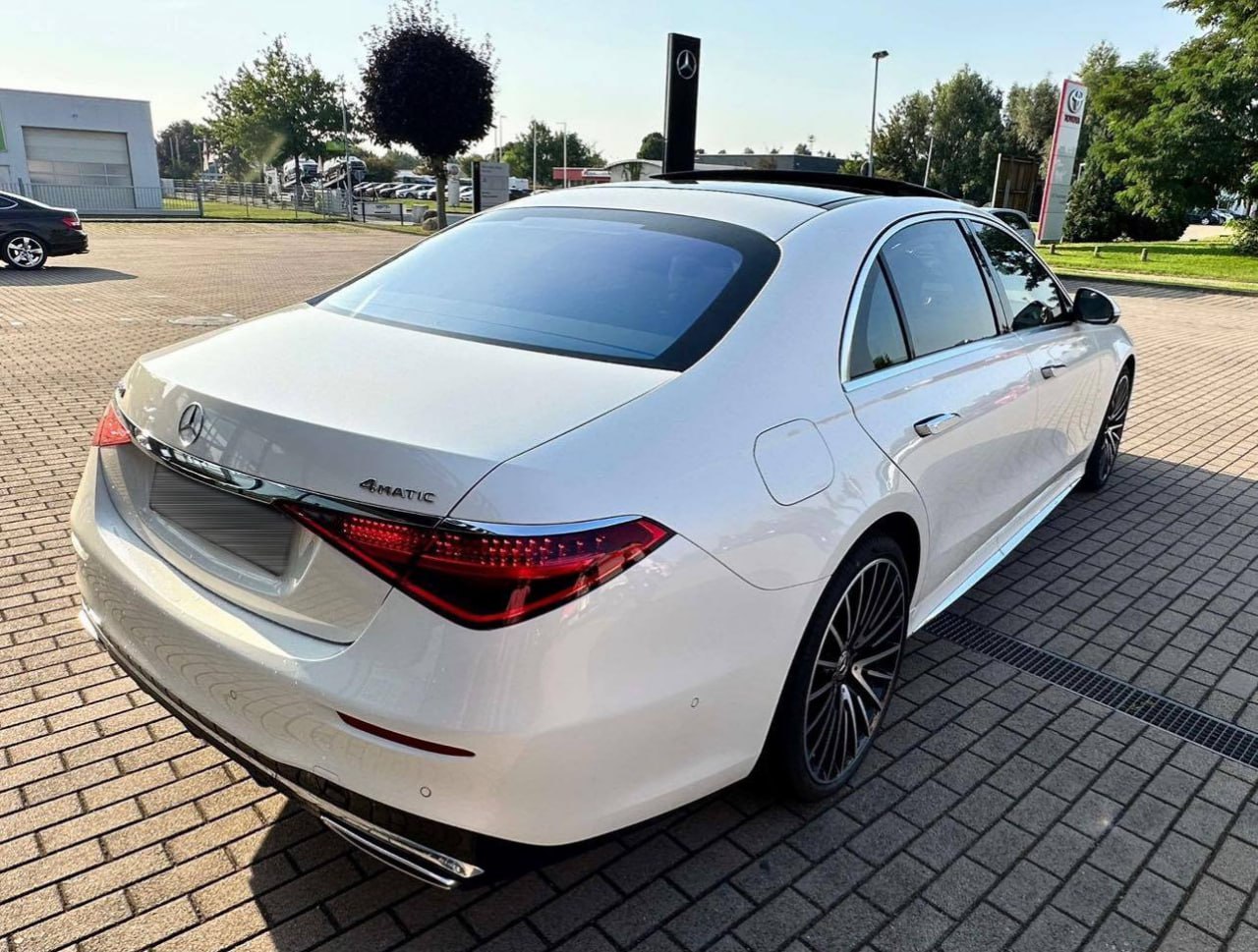 Mercedes-Benz S580