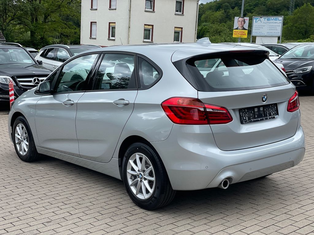 BMW 216d 