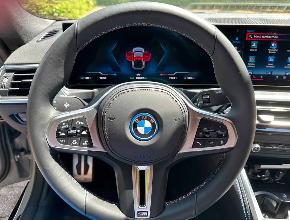 BMW i4 M50