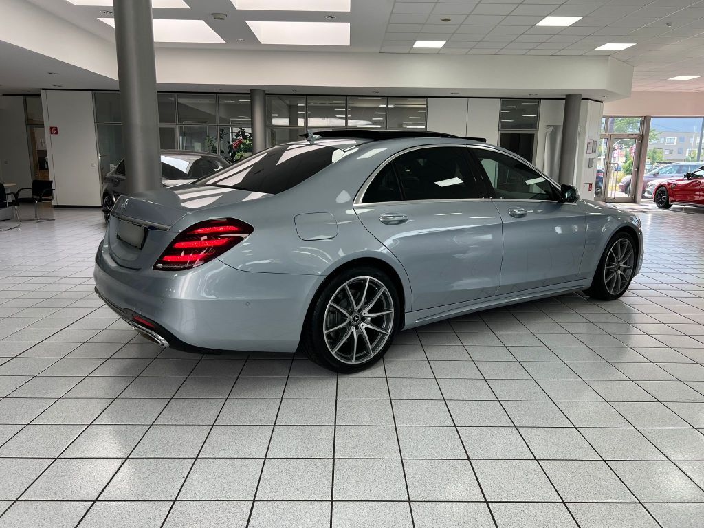 Mercedes-Benz S450