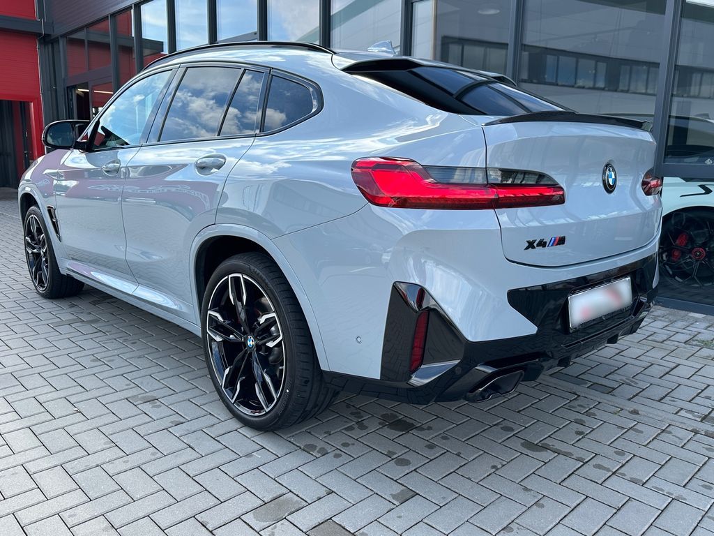 BMW X4 M40i