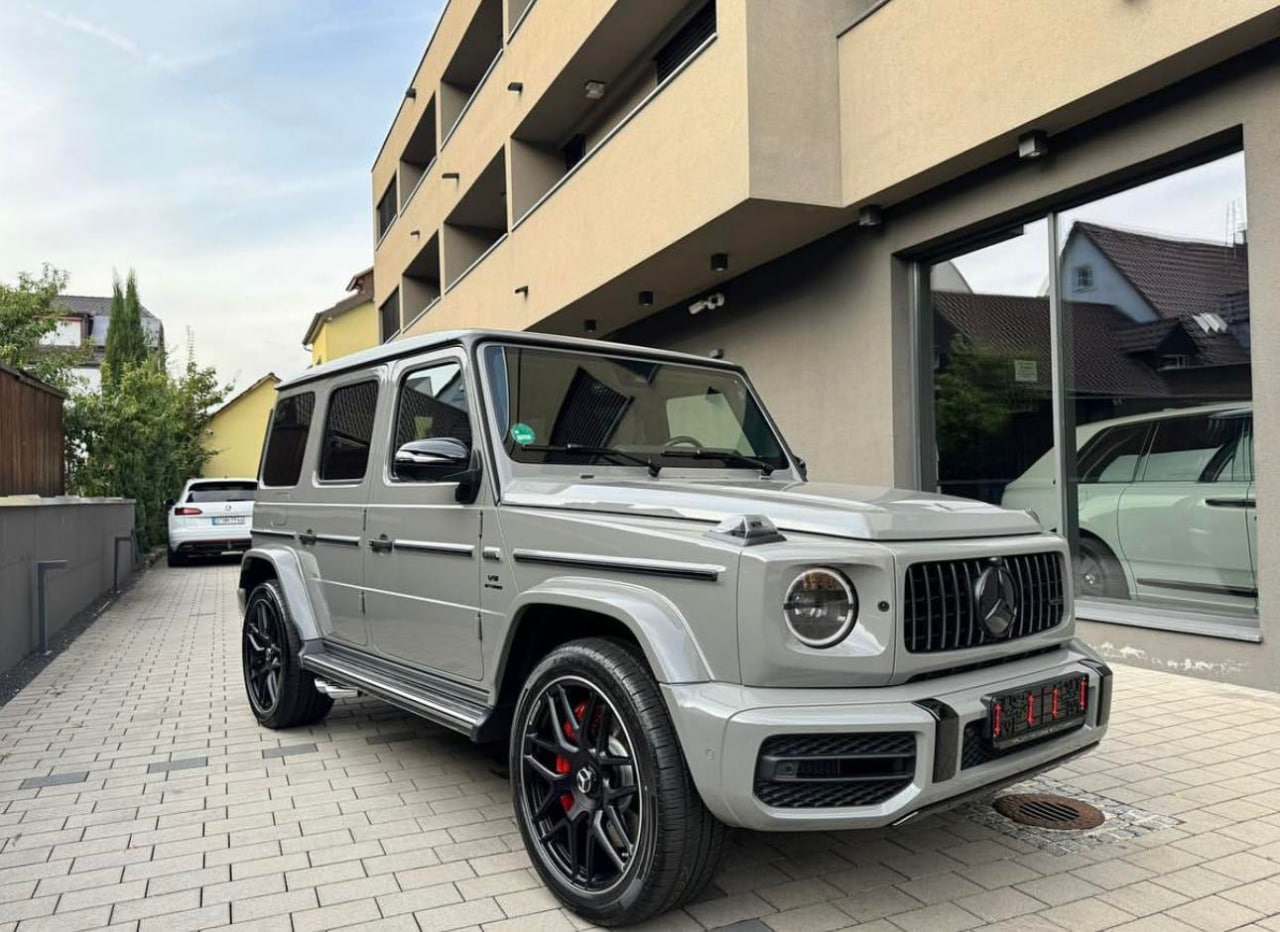 Mercedes-Benz G63