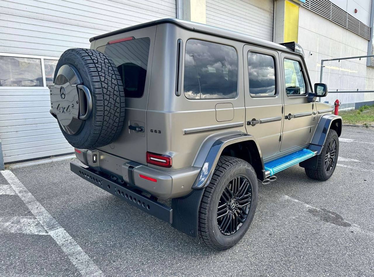 Mercedes-Benz G63