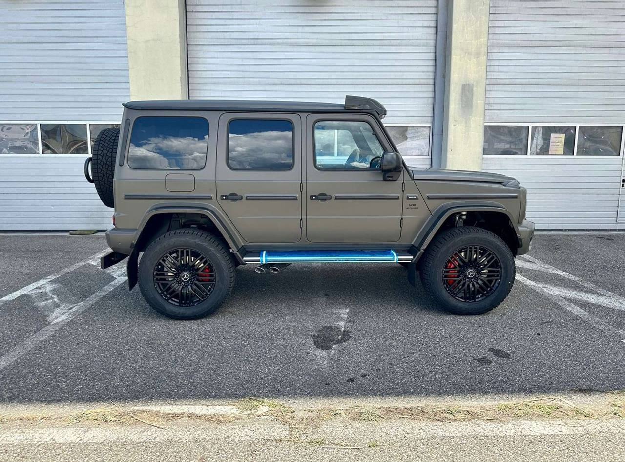 Mercedes-Benz G63