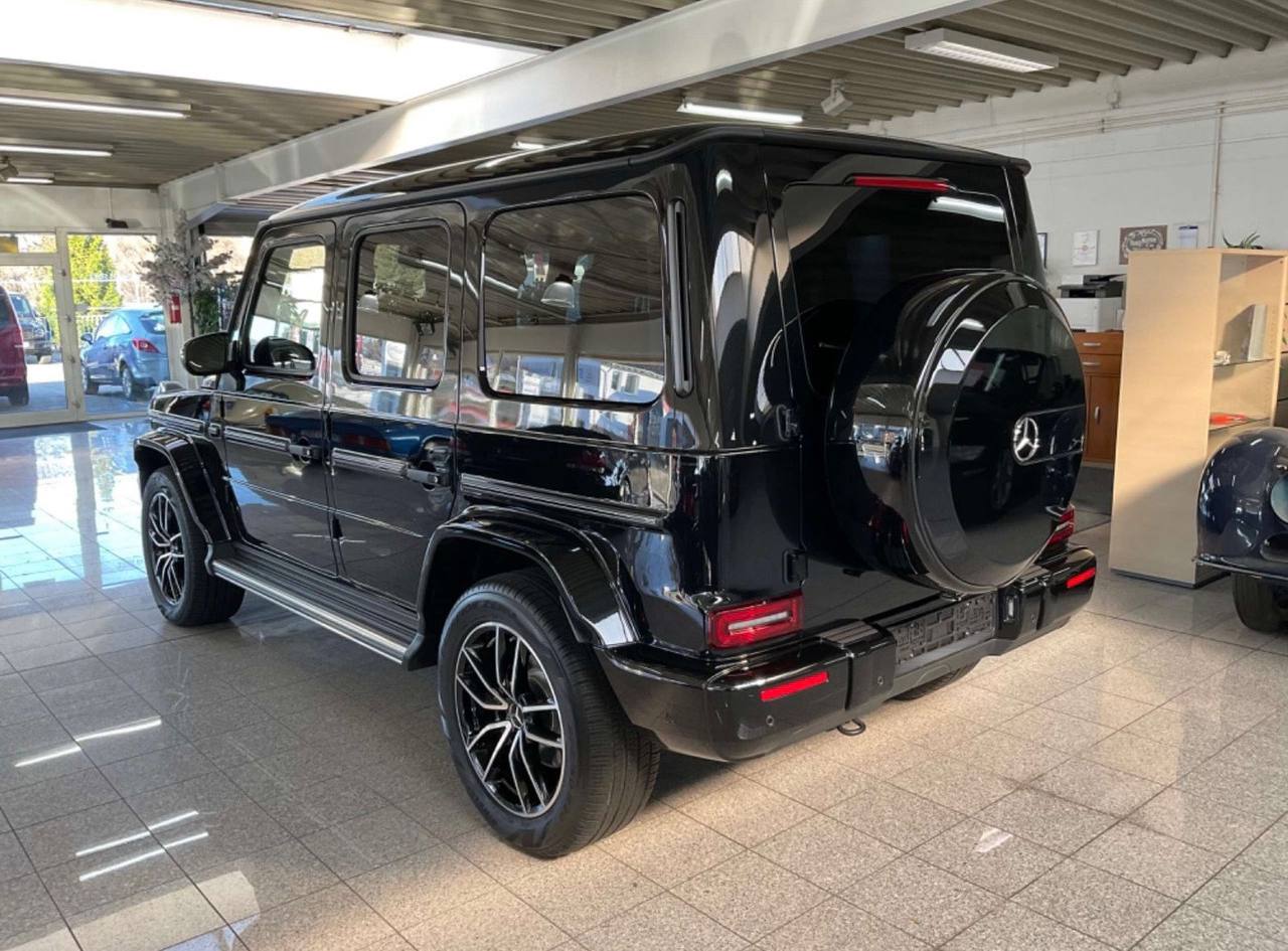 Mercedes-Benz G500