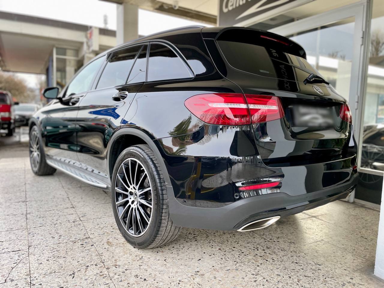 Mercedes-Benz GLC250