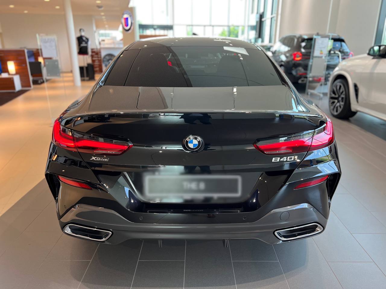 BMW 840i