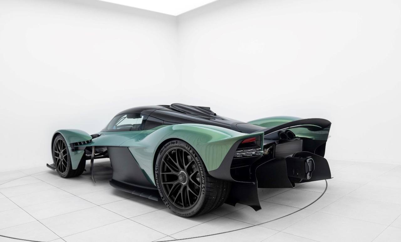 Aston Martin Valkyrie