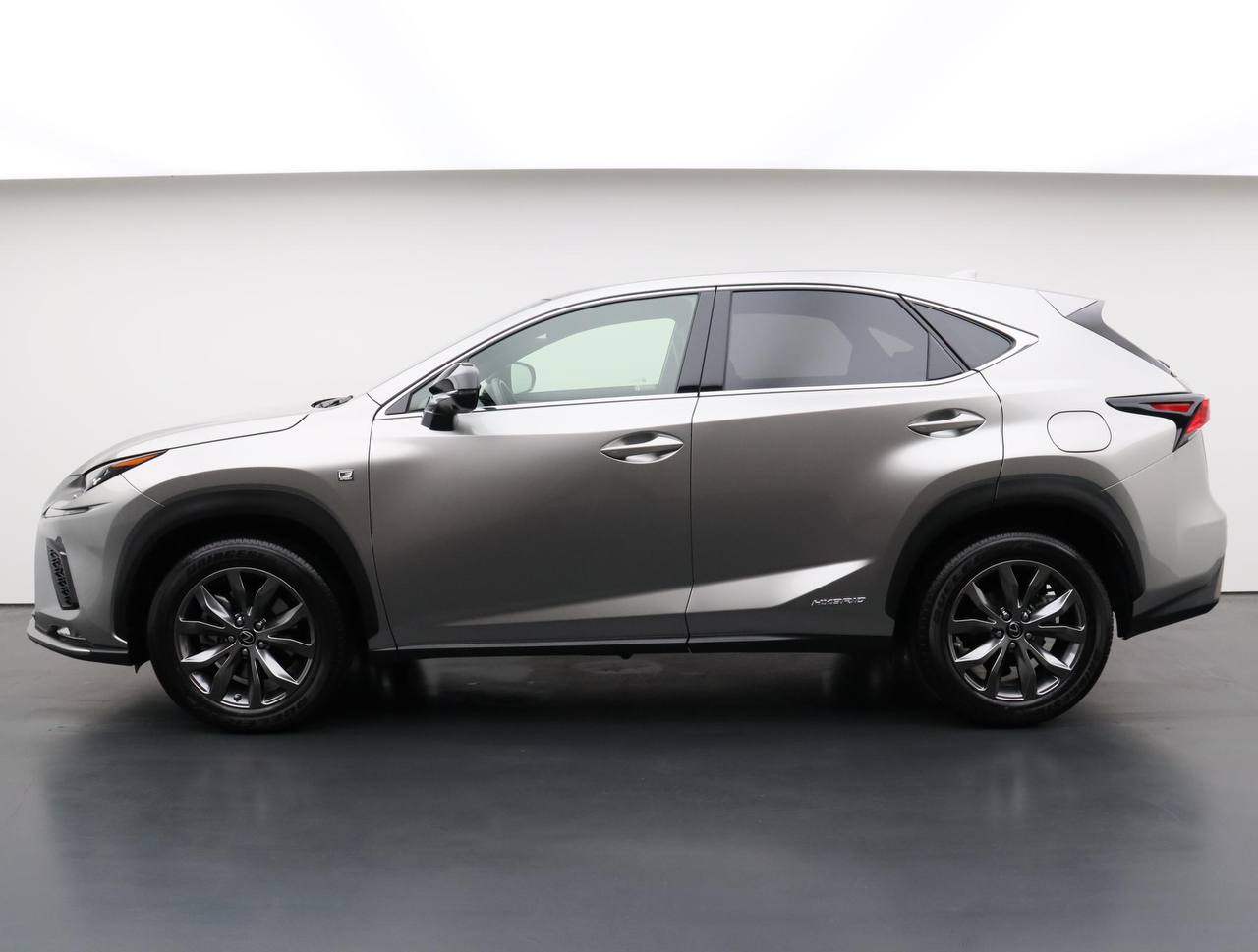 Lexus NX300h