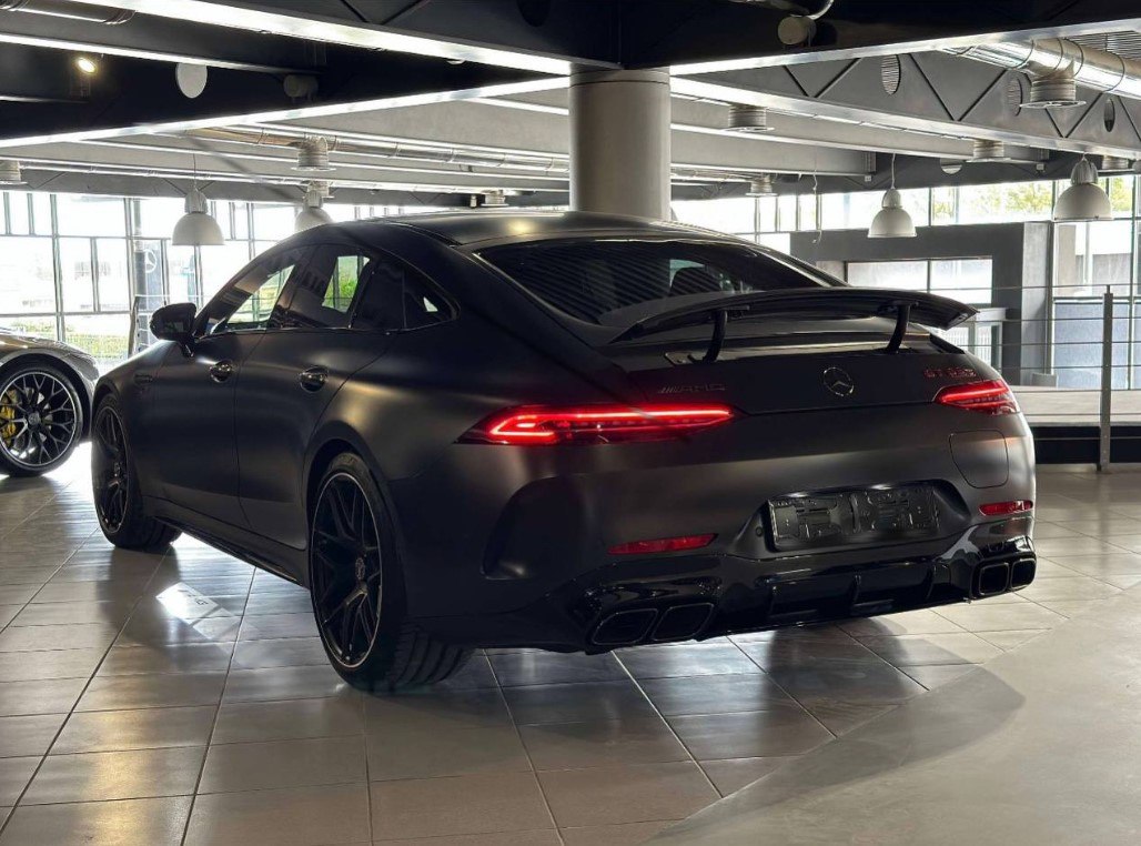 Mersedes-Benz AMG GT63