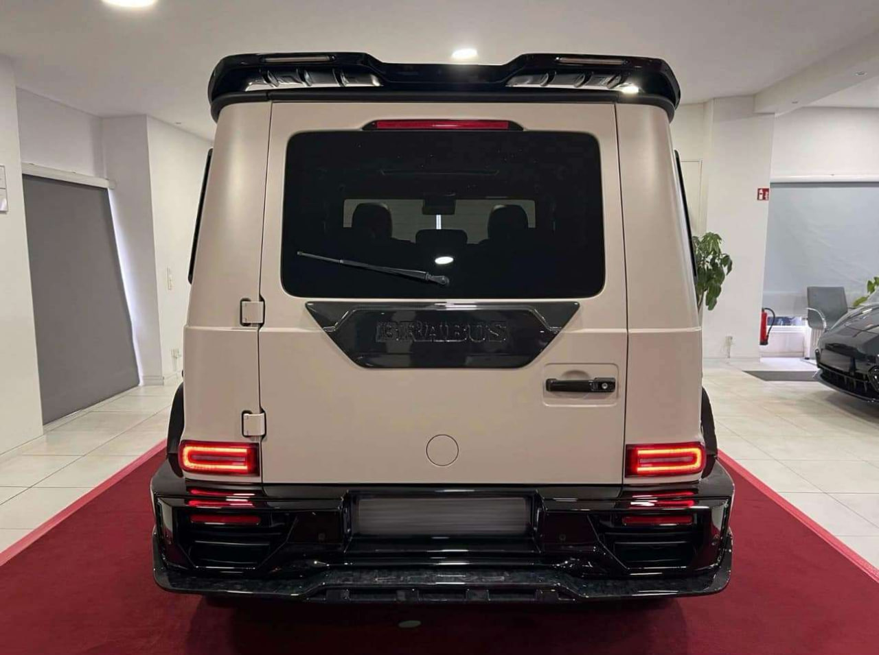 Mercedes-Benz G63