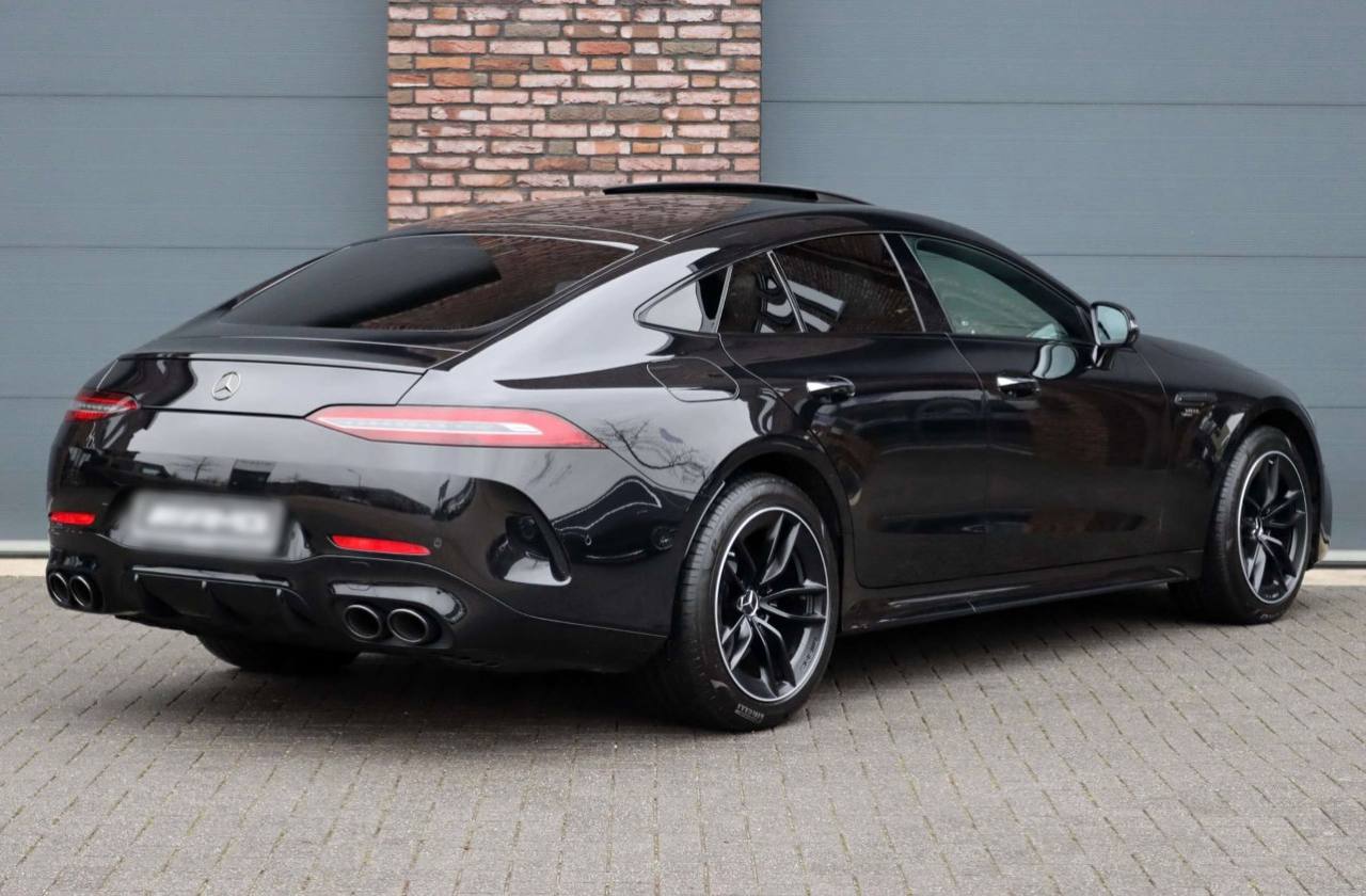 Mercedes-Benz AMG GT53