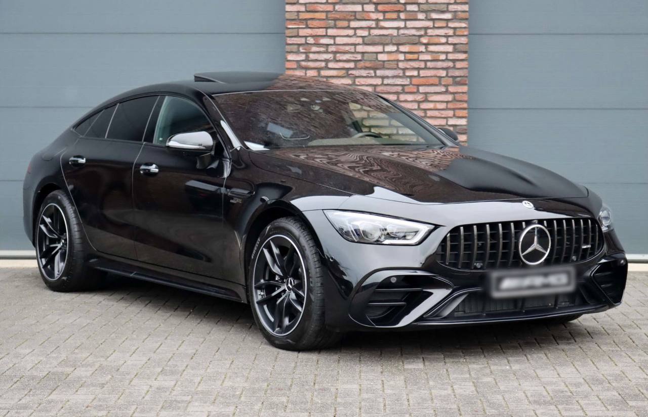 Mercedes-Benz AMG GT53