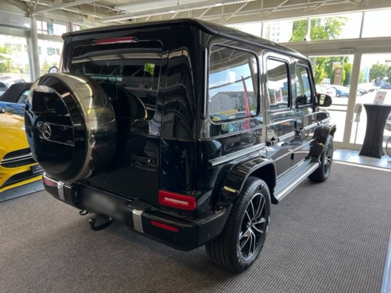 Mercedes-Benz G350