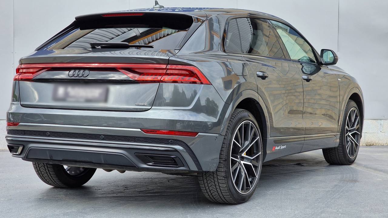 Audi Q8