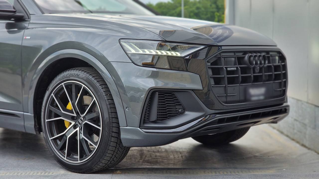 Audi Q8