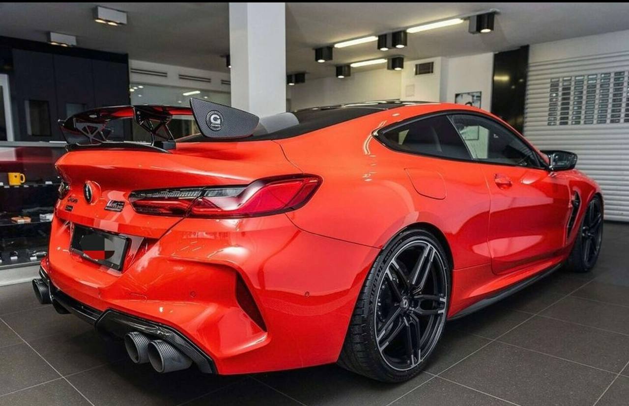 BMW M8