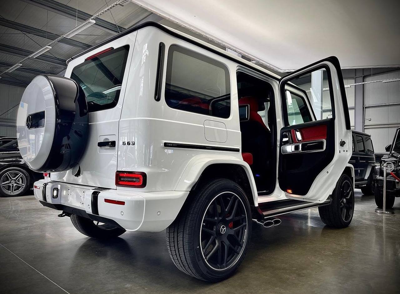 Mercedes-Benz G63